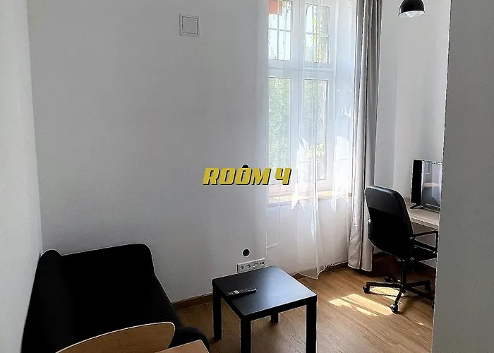 Old Town Stage The Quartet Apartment *