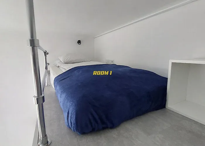 Old Town Stage The Quartet Apartment