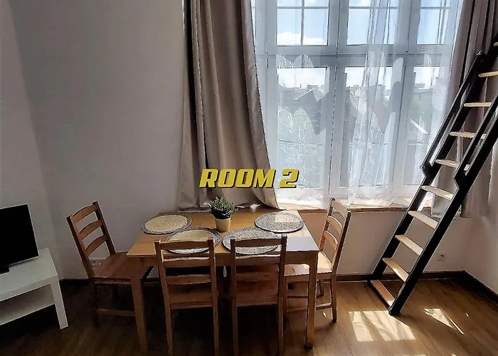 Old Town Stage The Quartet Apartment *