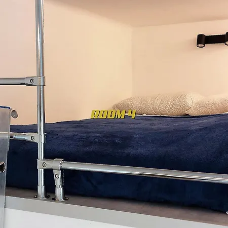 Old Town Stage The Quartet *